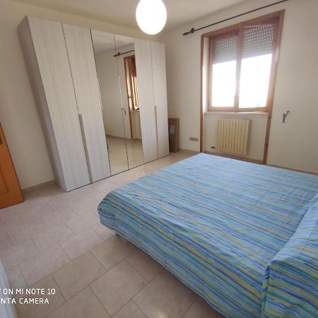 Casa Di Gigi- Comodo Appartamento In ガラティーナ エクステリア 写真
