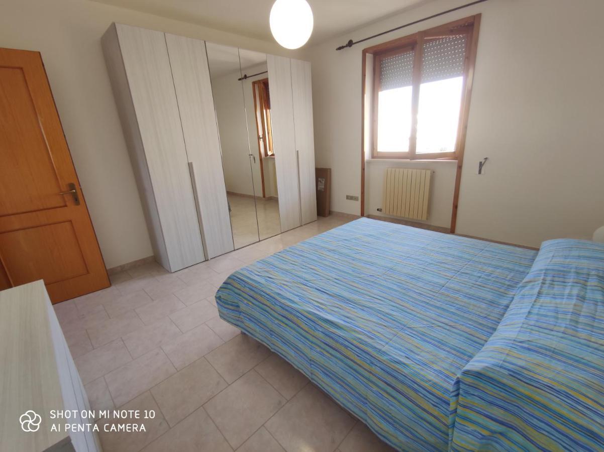 Casa Di Gigi- Comodo Appartamento In ガラティーナ エクステリア 写真