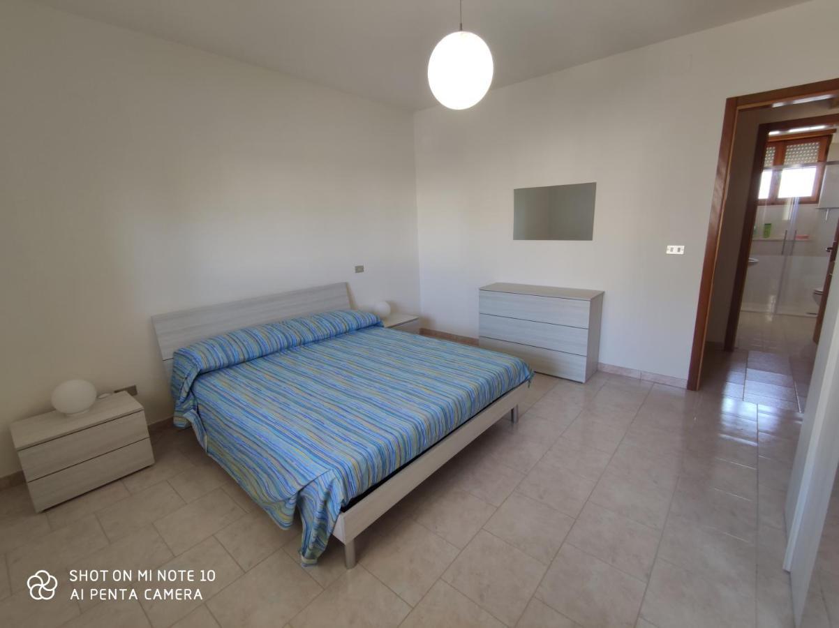 Casa Di Gigi- Comodo Appartamento In ガラティーナ エクステリア 写真