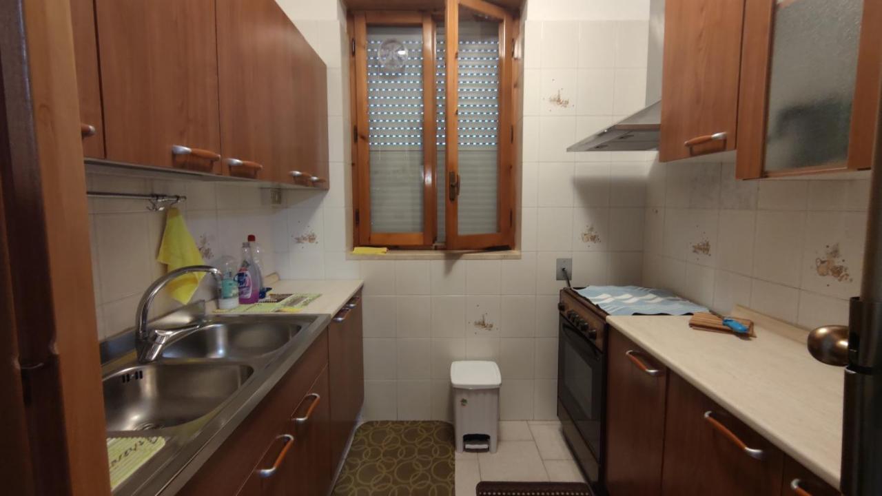 Casa Di Gigi- Comodo Appartamento In ガラティーナ エクステリア 写真